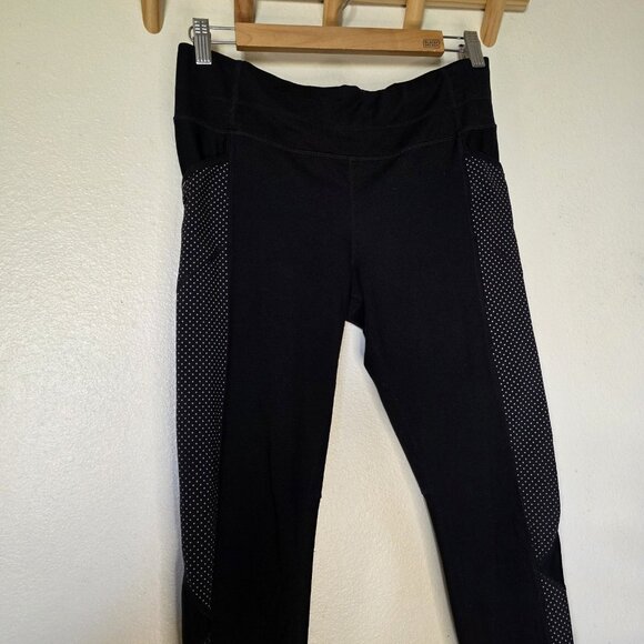 Athleta Dot Be Free Tight Leggings Women’s M Black Mesh Pocket Run Yoga 350178 - Picture 15 of 16